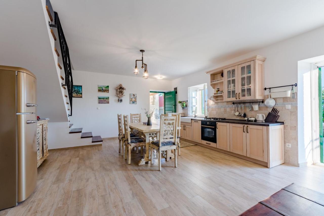 Holiday Home Rustic Kraljici Экстерьер фото