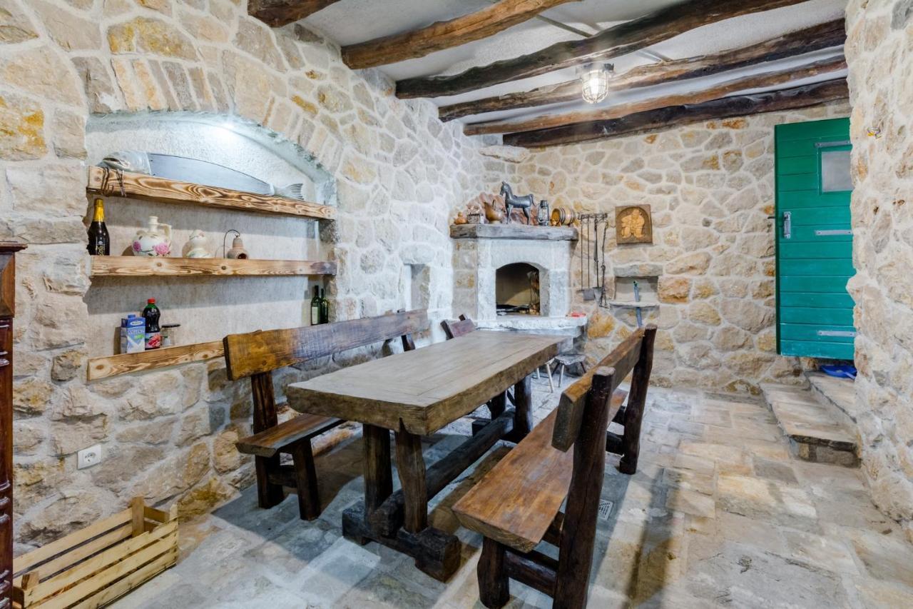Holiday Home Rustic Kraljici Экстерьер фото
